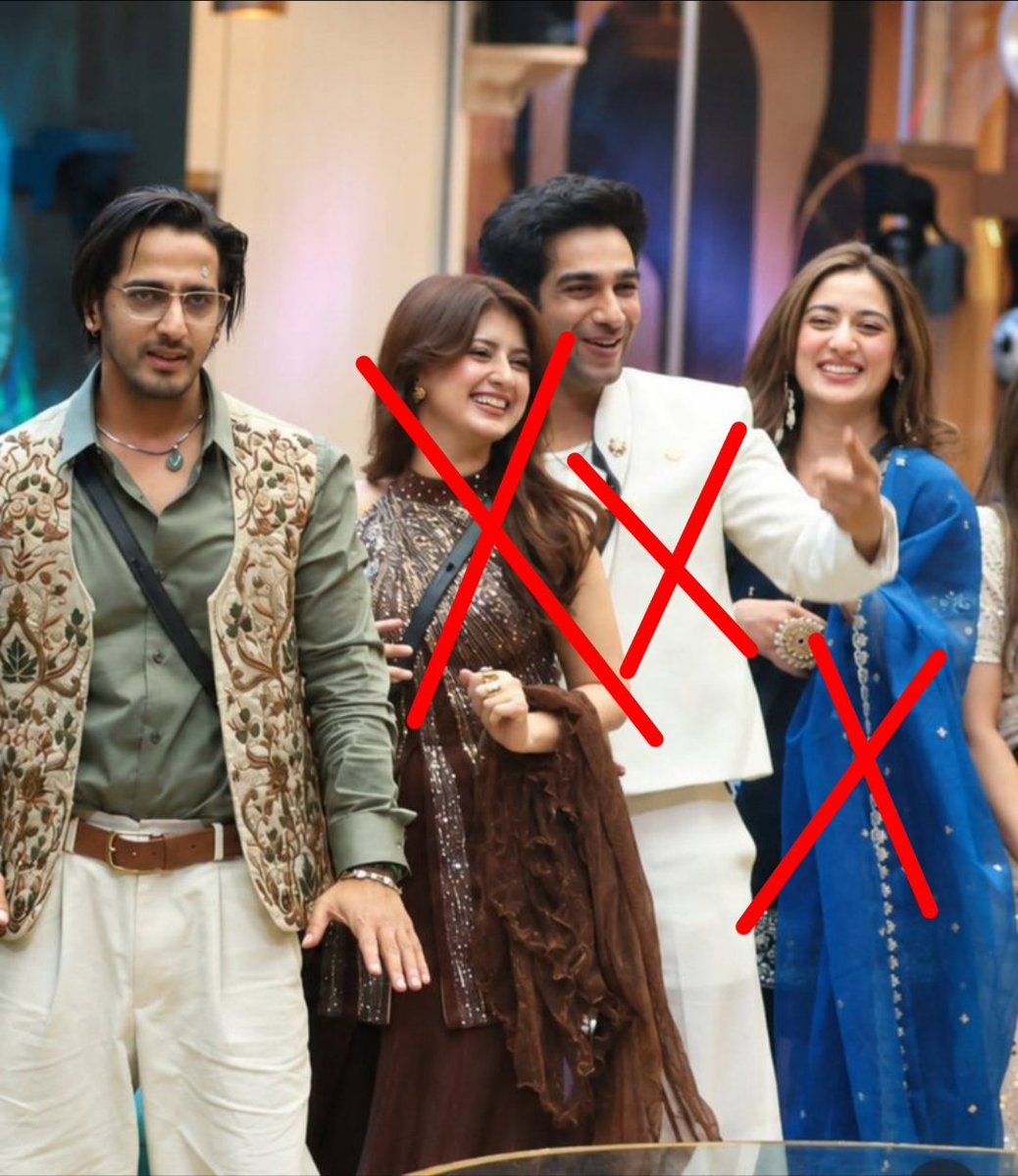 Zeeshan72273314's tweet photo. Snakes are better than these three 

QAZI THE PRIDE OF BB20 https://t.co/PgaR13Qw9h