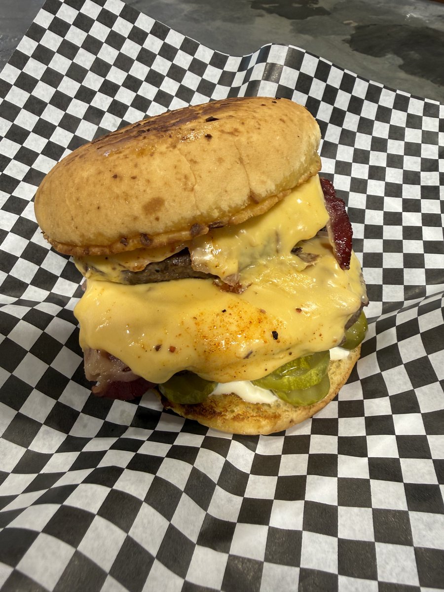 TXCowboyChris's tweet photo. @TraiDay79 Any loss is bad…HOWEVER, the fact we came back on the road against a solid division rival…I believe we will be just fine.

@TraiDay79 stop by my restaurant on a Sunday and watch Steelers football and eat my famous bbq https://t.co/ee6BqgUcOI