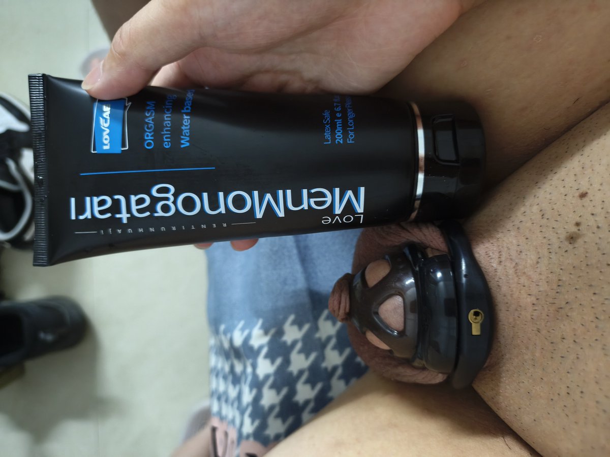 H97403's tweet photo. 🔒day3
鸡巴好小
#locktober https://t.co/qA1Hg795Ky