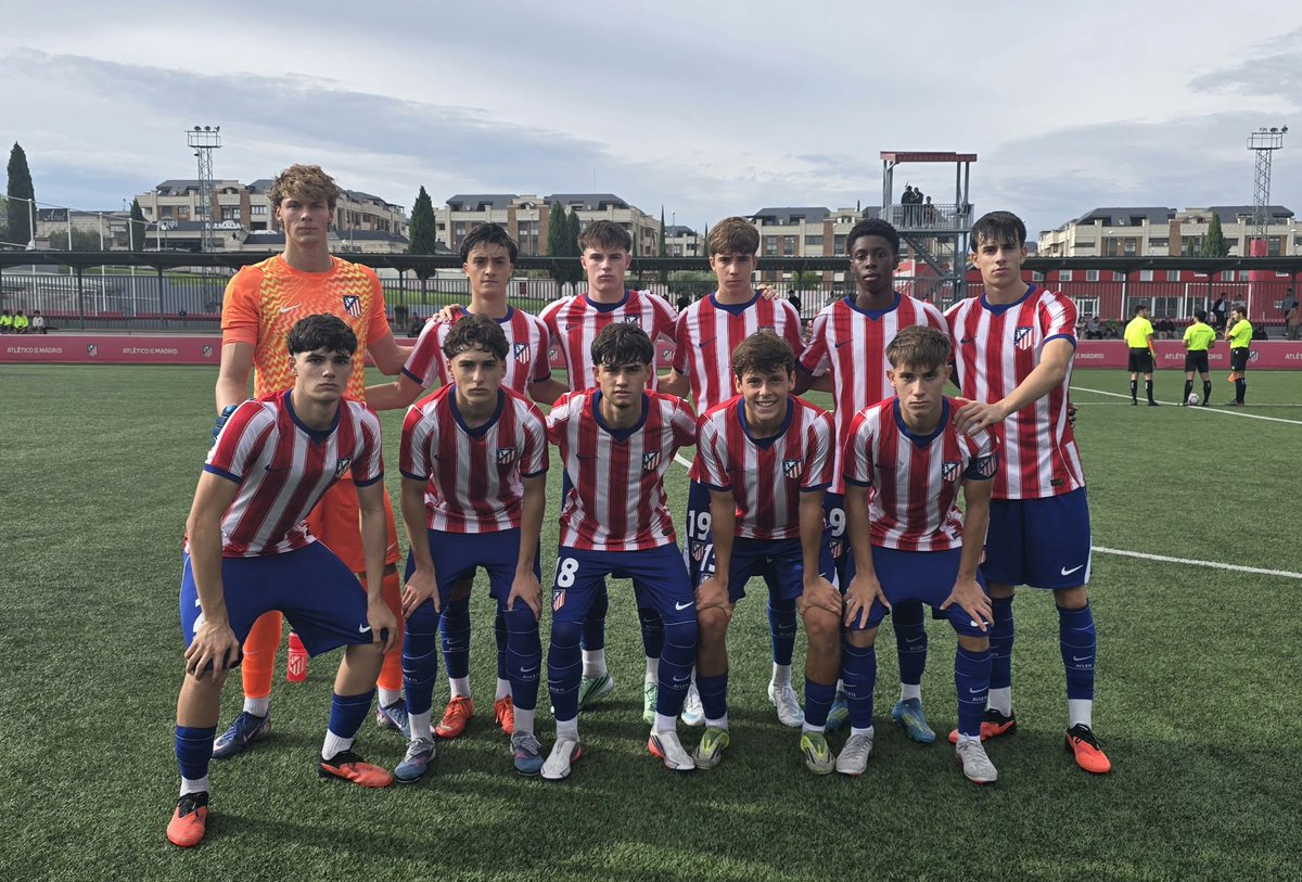 AtletiAcademia's tweet photo. NACIONAL JUVENIL 

Atlético de Madrid Juvenil B 3–2 Las Rozas B 

⚽Emi, Eloi y Caste https://t.co/LxHEIkEdx4