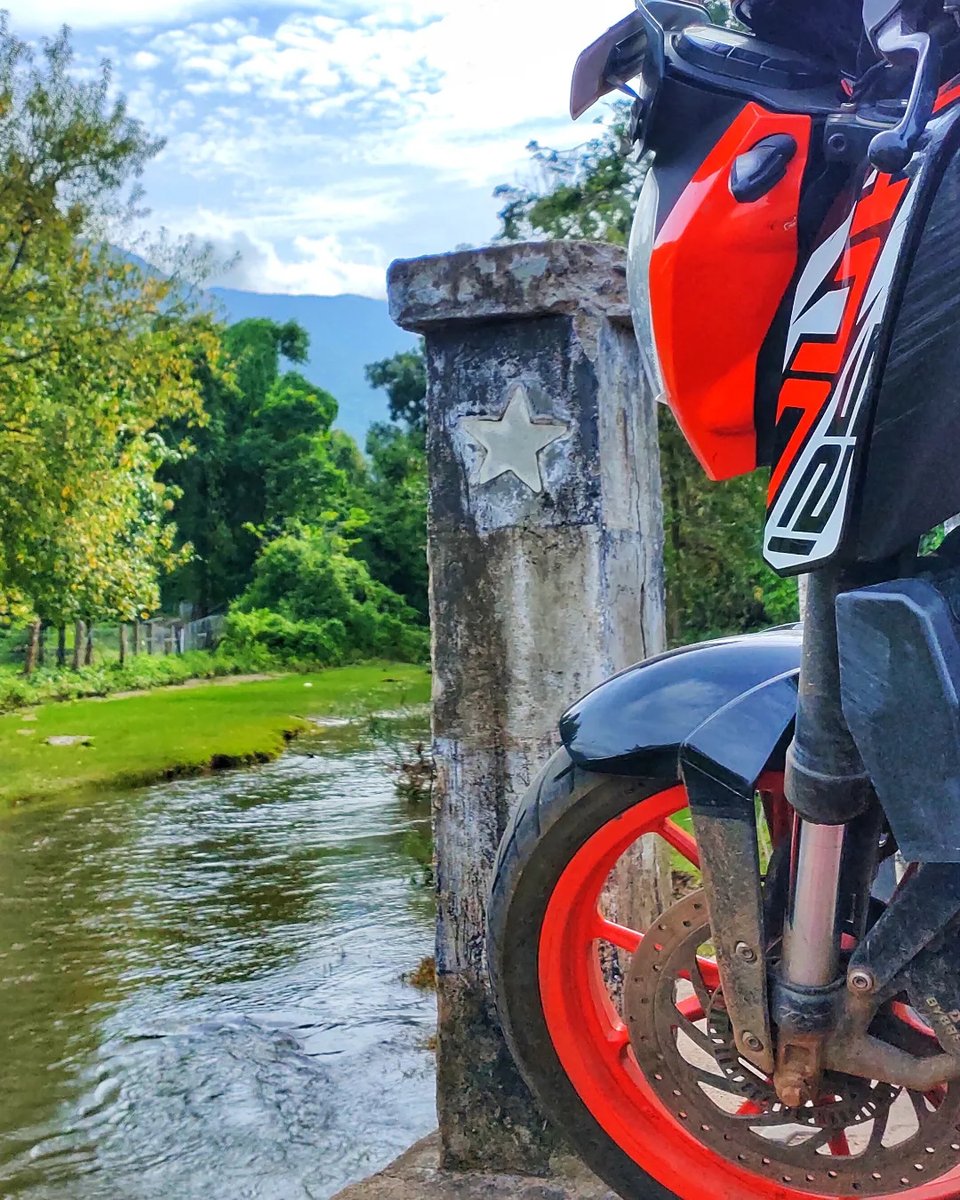 izzo_oliveira's tweet photo. Difficult roads often lead to beautiful destinations. Let’s ride. https://t.co/dfH8YeLjiH