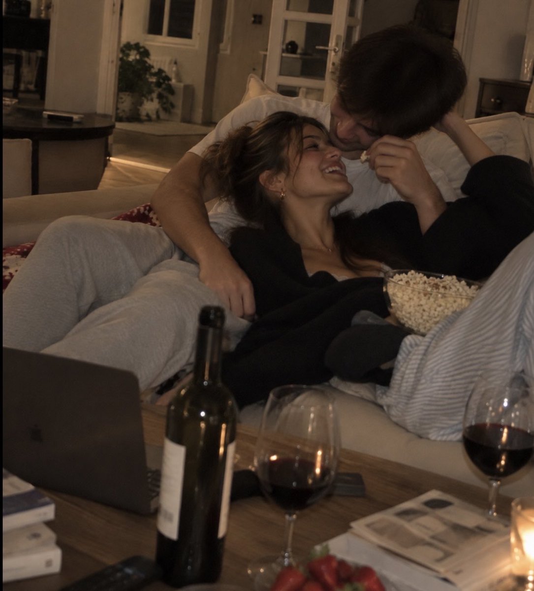 deityofnightt's tweet photo. https://t.co/ZE7nSPCBrR