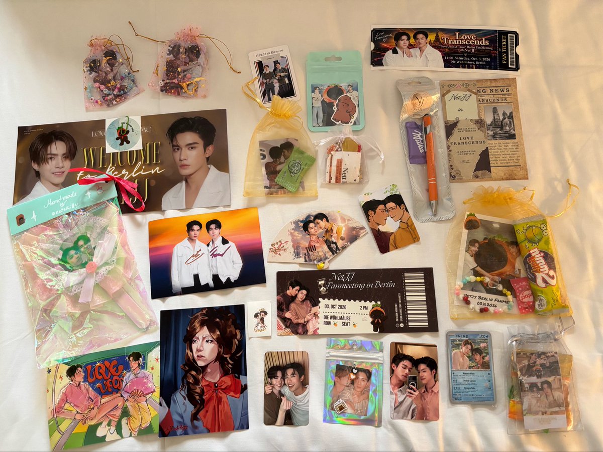 domundipilled's tweet photo. tysm to everyone for all the freebies they‘re so so cute 🥹🥹 https://t.co/LThiCH0Tr5