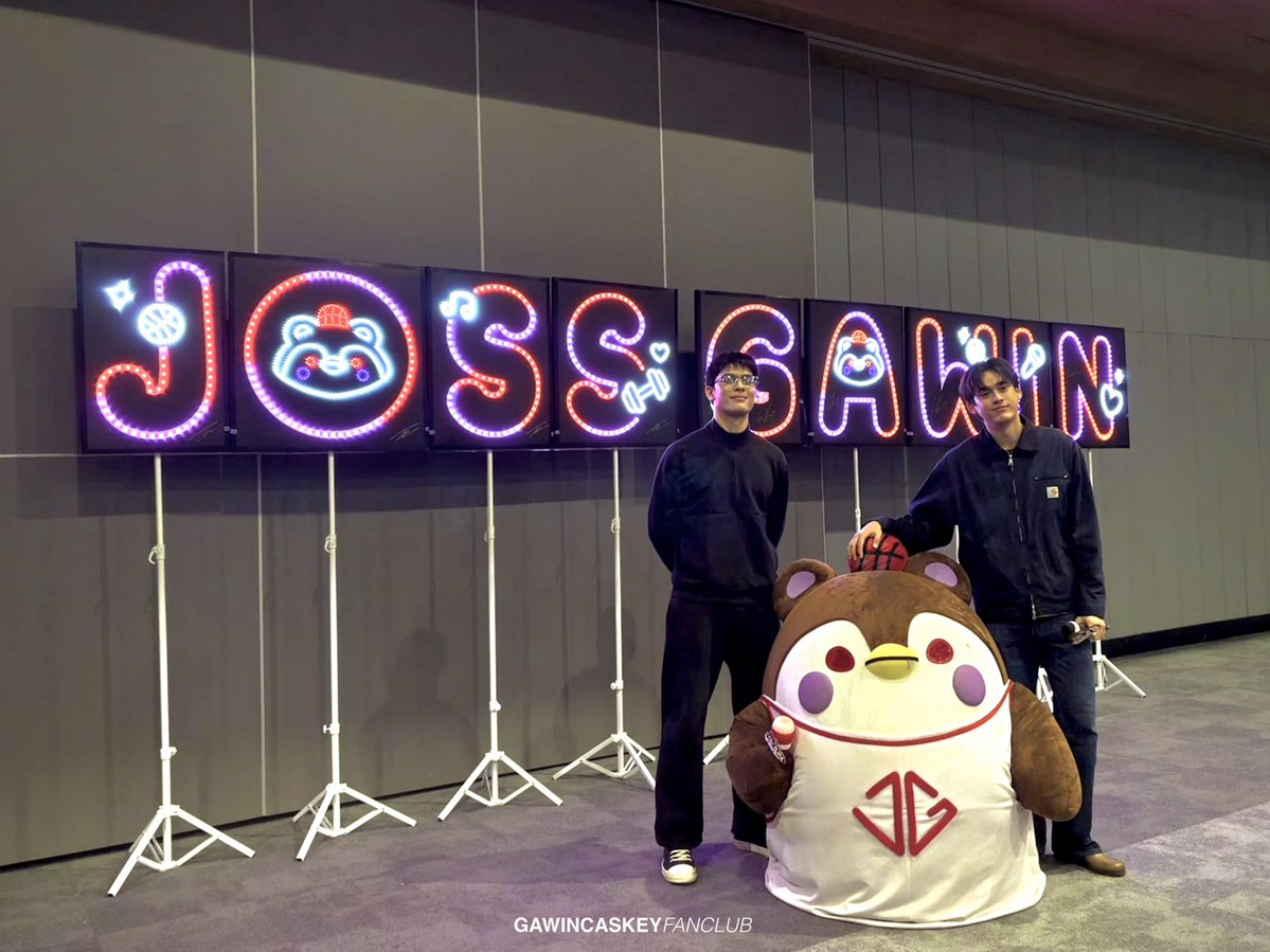 GAWINCASKEY_FC's tweet photo. ป้ายไฟใหม่ถูกประทับตราความน่ารักเรียบร้อยแล้วค้าบ!  💜❤️ 

ขอขอบคุณทุกคนที่ร่วมสนับสนุนและเป็นส่วนหนึ่งในการจัดทำป้ายไฟครั้งนี้นะคะ หวังว่าจะถูกใจทุกคนน้า 🫶🏻✨

The new light boards have officially approved! 💜❤️ 

A huge thank you to everyone who supported this project and made it possible. We hope you love the new boards as much as we do. Let’s light up the event together! 🫶🏻✨

JOSSGAWIN GUINZLY BIG FAM
#GMMTVFANIVAL2026HappyFamilyxJG
#GawinCaskey #JossGawin #GUINZLY