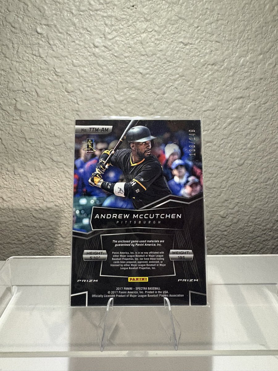 ZXDMONEY1's tweet photo. ⚾️Card of the day 

2017 Spectra Andrew McCutchen TTM /149

One of my all time favorites and a great piece from my pirates PC 

NFS/NFT https://t.co/ORaCjL3oQp