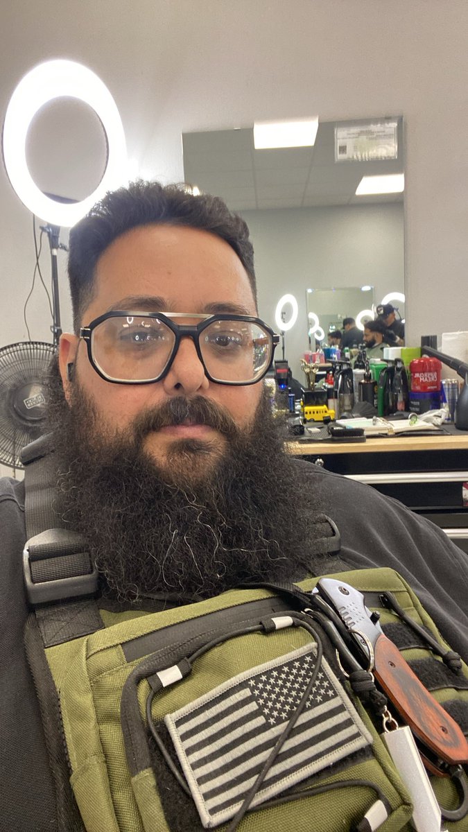 GamingBarber's tweet photo. Platinum Barber Lounge https://t.co/kLfCJP23mO