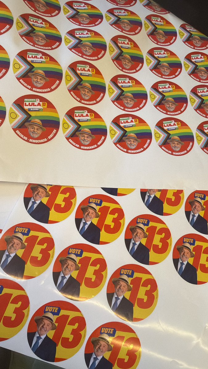 zebelks's tweet photo. Esse material do Lula ta mais raro do que Ouro https://t.co/DpEtFMb3NO