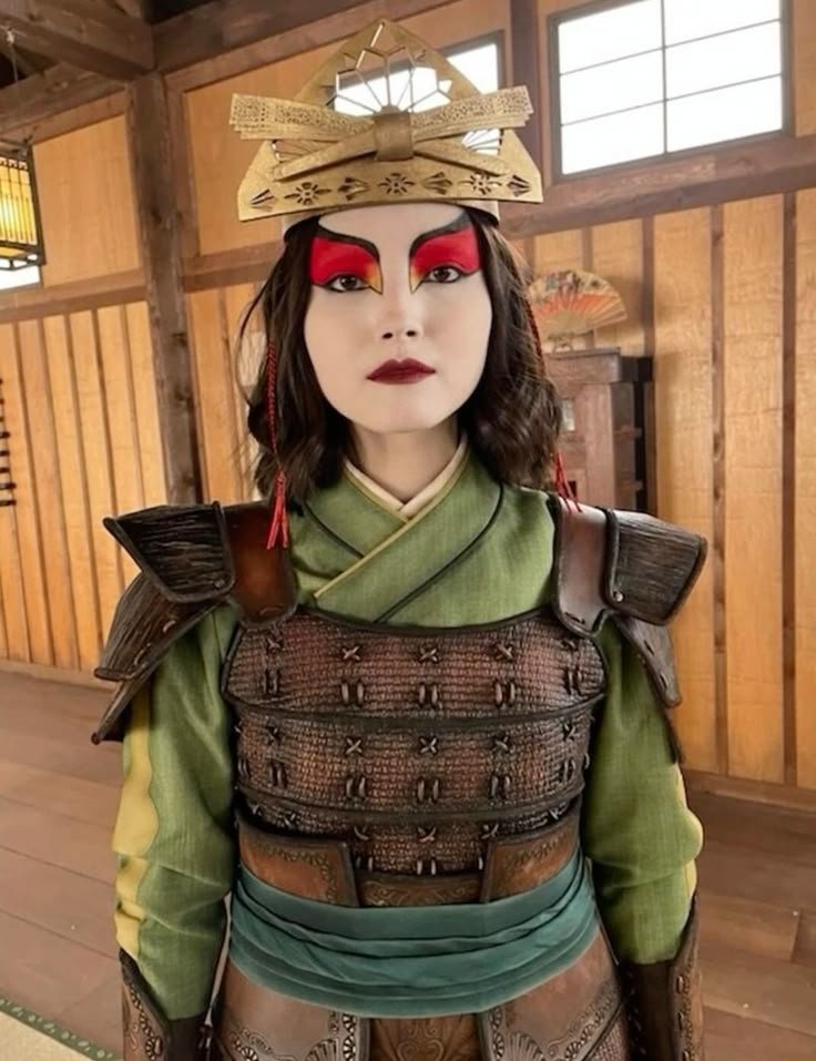 Vijitha96's tweet photo. Maria Zhang as a suki from Avatar: The Last Airbender vs Maria Zhang at the gym

One was raised as a kyoshi warriors.
The other is just her in real life. https://t.co/dZVCHFtHrA