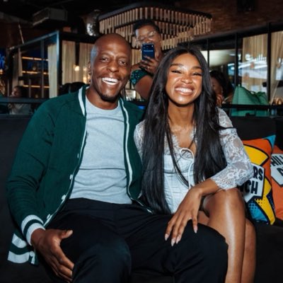 Kelebzah4's tweet photo. Me and my ship☺️🧍🏾‍♀️awww #NewProfilePic https://t.co/da3W3VoGKa