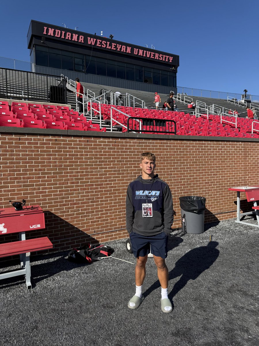 ParkerGillman7's tweet photo. Had a great game day visit today at IWU. Thank you for having me @CoachKeaveney and @IndWesleyan_FB 

@IndyWeOutHere @IndianaPreps @PrepRedzoneIN @247recruiting @RivalsHS @Rivals @Bryan_Ault @AllenTrieu @TomLoy247 @On3Recruiting https://t.co/i3ef3nE6v7