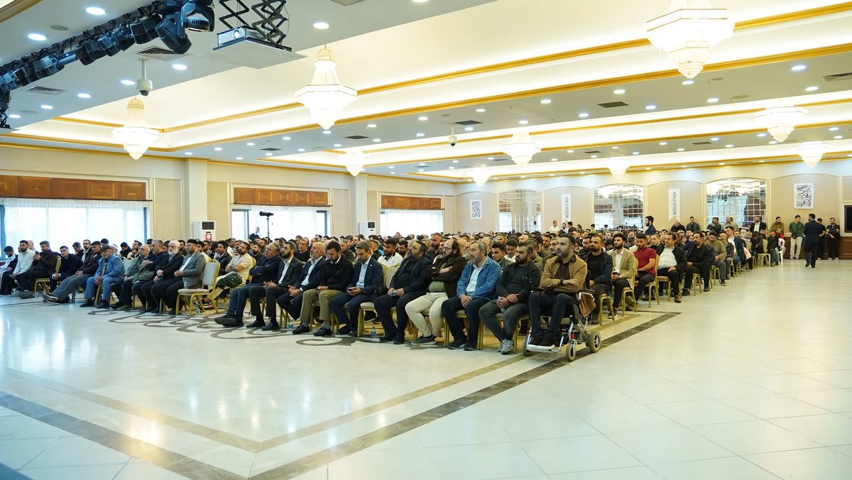 Pusula0001's tweet photo. 🧭Dr. Abdurrahim Şen;

Aksa Tufanı, normalleşmenin mimarı olan kâfir Trump'ı çok kızdırdı. O yüzden, tasmasını elinde tuttuğu Yahudi varlığına soykırım emri verdi. Sözde ateşkes ise sadece Gazze'nin sesini kesmek için yapıldı.

#7Ekim https://t.co/E1ThW0wQ5q