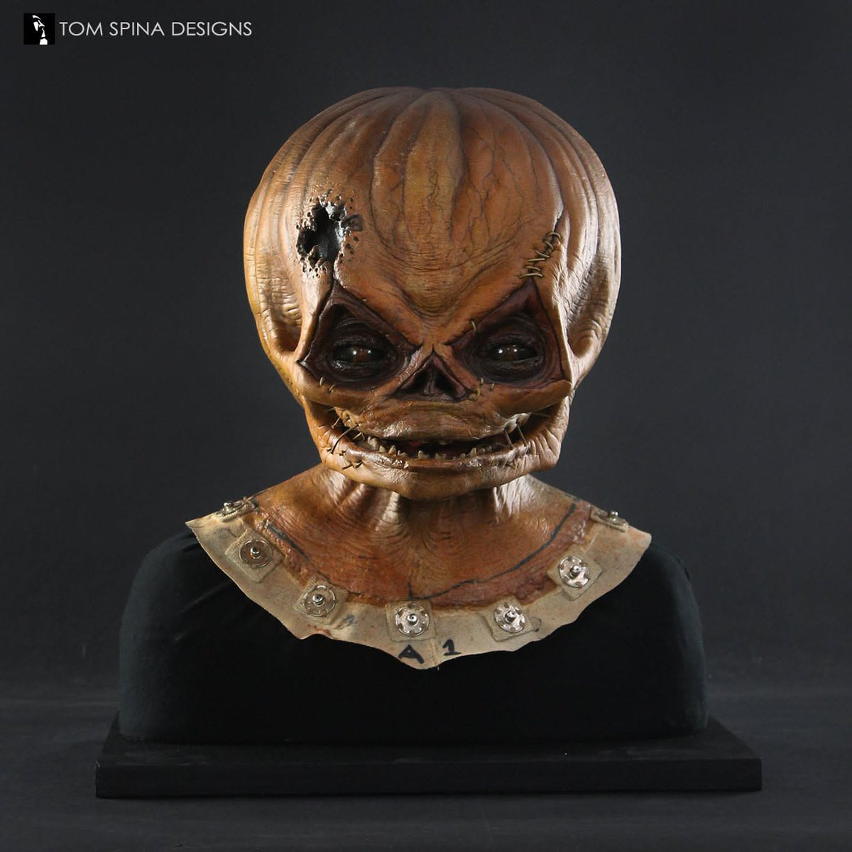 TomSpinaDesigns's tweet photo. We're in full #spooky season mode this month, and what's more #Halloween than some props from the classic 2007 horror anthology Trick 'r Treat? See more of our conservation &amp; display work at https://t.co/XMsku1XjYz.

#TomSpinaDesigns #trickrtreat #movieprops https://t.co/7z9f9bXUB1