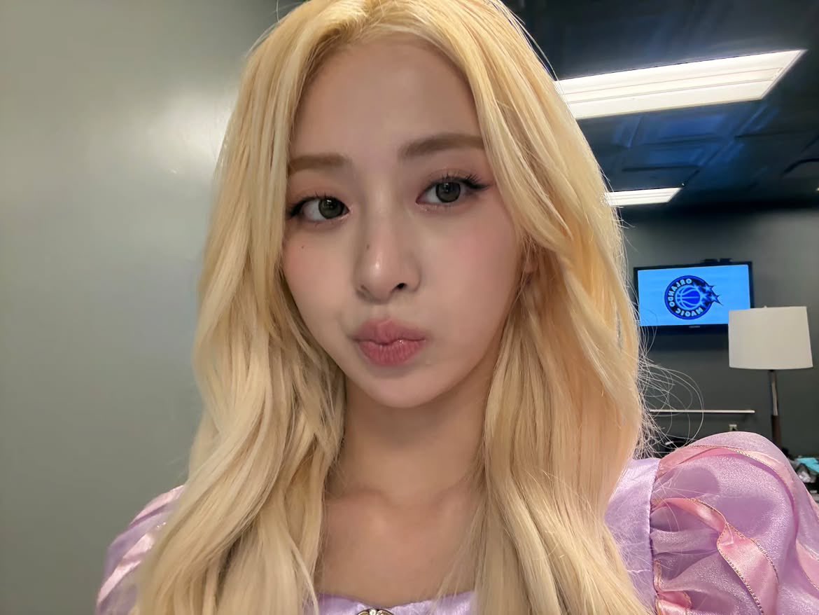 yunjinrs's tweet photo. RAPUNZEL YUNJIN IS TRULY FOR THE HISTORY BOOKS https://t.co/bkjALVRaTx