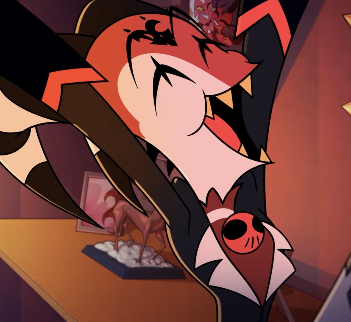 flowers4stolas's tweet photo. Glad we get to see him be happy before s3 completely destroys him https://t.co/GyE0TgGUfa