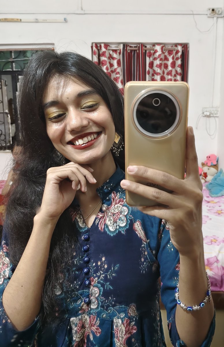 avafromMP's tweet photo. Love how this look 
turned out yrr 🥹🤌🏻❤️ 
#desifit #jhumkalover https://t.co/9XV1awEanD