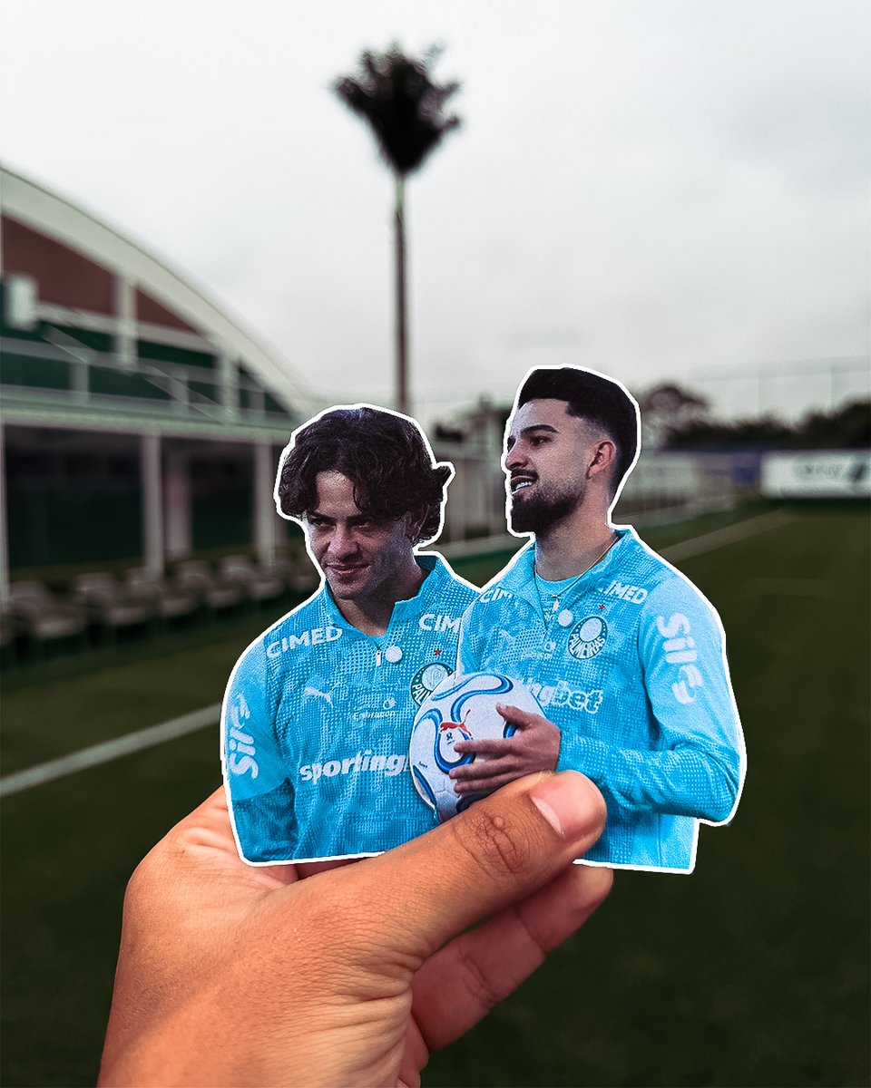 Palmeiras's tweet photo. Estamos com saudade de vocês, meus greengos! 💚🐷 https://t.co/svruIuxkPO