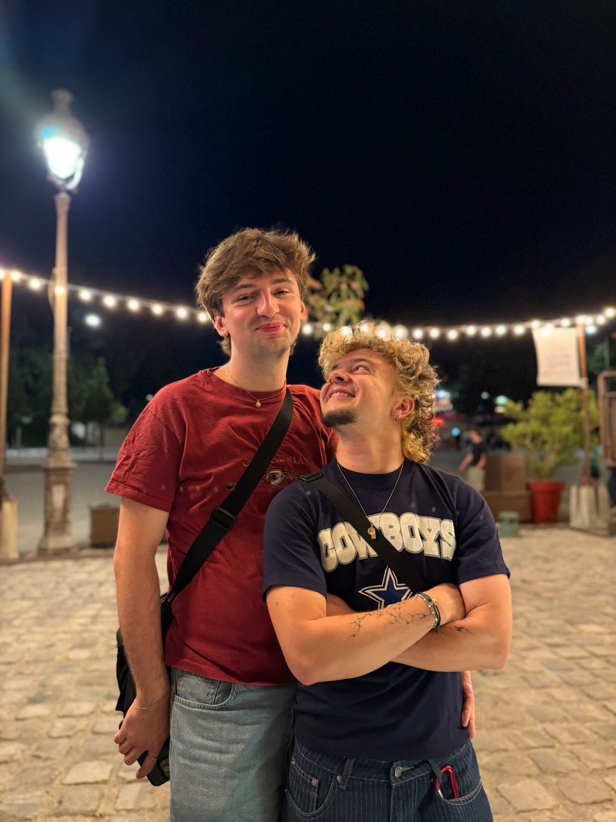 Tom_ate_'s tweet photo. 🧑🏻‍🩰💅 https://t.co/zaWZ80fvY0