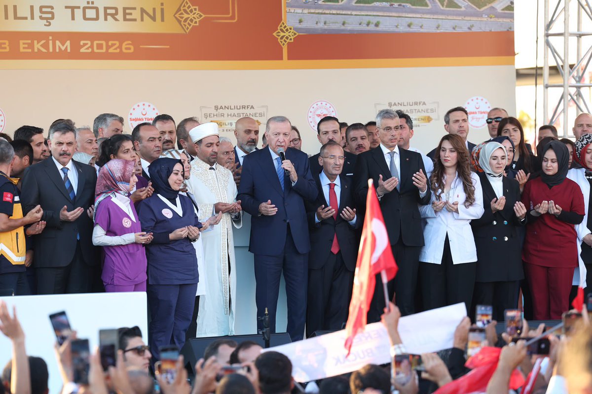 sanliurfaism's tweet photo. Cumhurbaşkanımız Sayın Recep Tayyip Erdoğan’ın teşrifleri ve Sağlık Bakanımız Sayın Prof. Dr. Kemal Memişoğlu’nun katılımlarıyla gerçekleştirilen Şanlıurfa Şehir Hastanesi Açılış Programı, şehrimiz için tarihi bir güne vesile oldu.

@RTErdogan 
@saglikbakanligi 
@ErhanBerkDR https://t.co/tVcKJh1Iz4