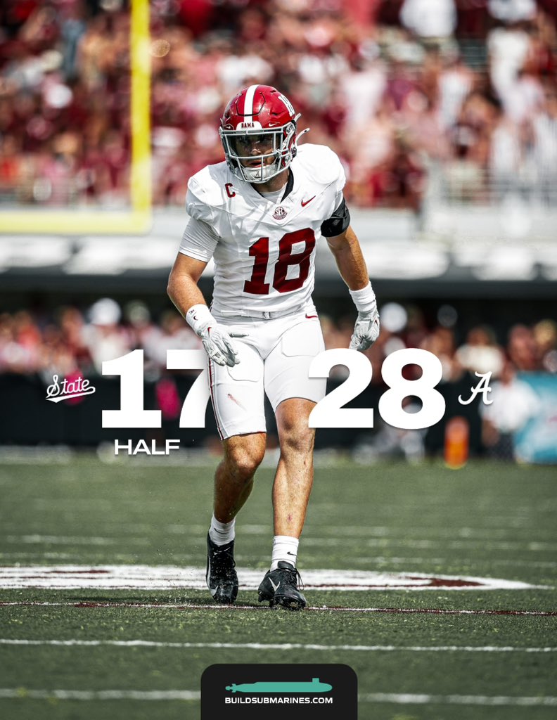 AlabamaFTBL's tweet photo. Halftime. 

#RollTide | @BuildSubmarines https://t.co/A5xBgu0nFn