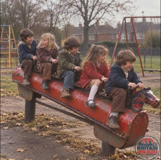 DDoubter53's tweet photo. When fun was all that mattered you beautiful people ❤️ https://t.co/iagSGeAAwx