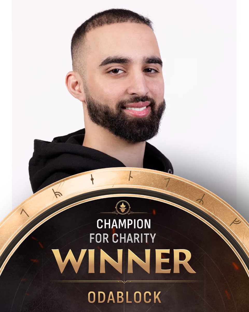 RuneFest's tweet photo. The next four Golden Gnomes are awarded to those that have gone the extra mile, our Champions for Charity! 👏

@Mr_Mammal 🏆
Tracy Roshur 🏆
@Odablock 🏆
@Redwigon 🏆 https://t.co/cDexsjjJkA