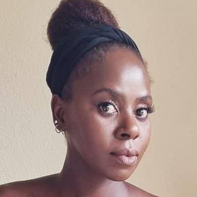 CurateZimbabwe's tweet photo. Zimbabwean women’s engineering talent belongs on the world stage. Samantha Nyikadzino took hers to Formula One. 🇿🇼🏁

From electronic engineering at NUST in Bulawayo, Zimbabwe she built expertise in electronics, programming and circuit board design.

In 2022, she joined Mercedes-AMG PETRONAS F1 as an Electronics Design Engineer - turning support for her favourite team into a career helping engineer its technology.

Her story deserves to reach every Zimbabwean girl wondering how far engineering could take her.
