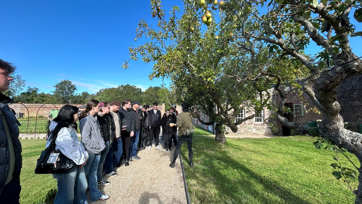 S_ERC's tweet photo. From pasture-raised beef to heritage gardens and traditional Ulster baking, almost 100 SERC students have been uncovering the food stories of Ards and North Down through the SAVOUR programme.

https://t.co/9tApt4polH

#BetterOffAtSERC https://t.co/sv6MAq881w