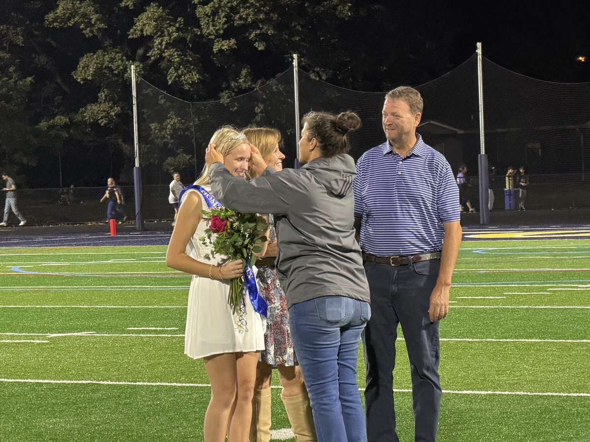 LCHS1954's tweet photo. A special Homecoming moment for Kate, our 2026 Homecoming Queen! Congratulations, Kate! We’re proud to celebrate you and all that makes you such an important part of our LCHS community. @LCPSOfficial 💙💛 https://t.co/XpNRx6wXqS