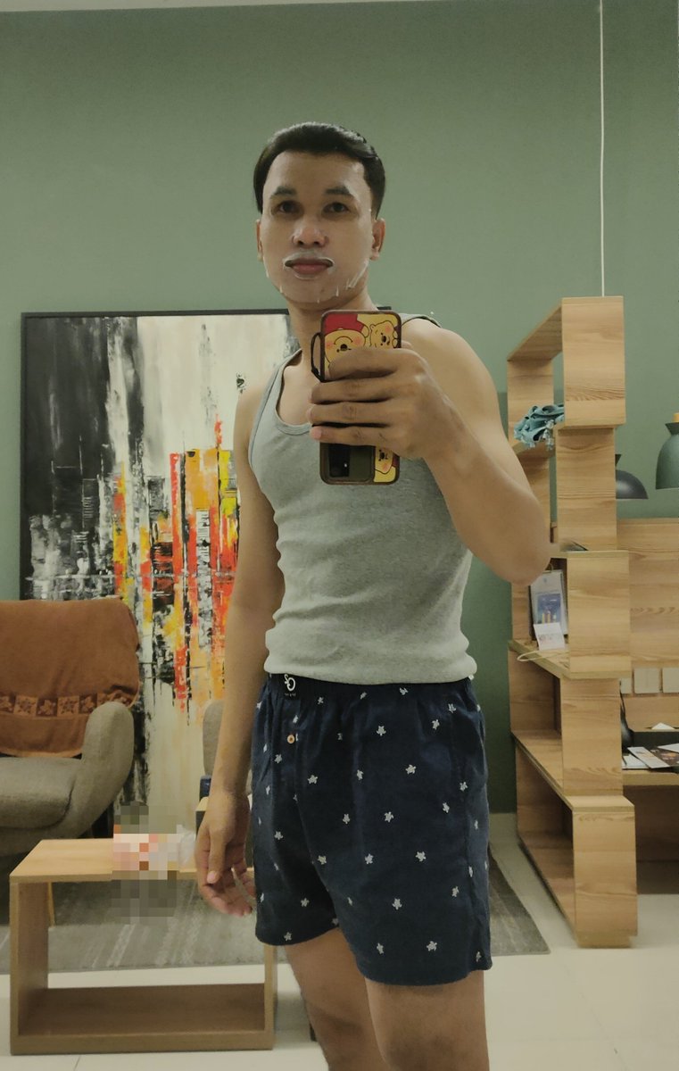 norak_man's tweet photo. Beauty care for October 😊💪🍌🔥 
#MisterinternationaltourismCambodiaAward2025 
@AsdaSoeng https://t.co/twNEyY2rnw