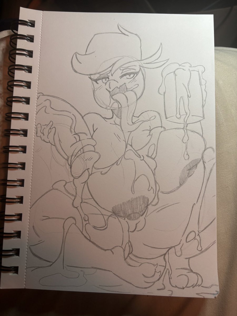 SoundedArt's tweet photo. My training arc drawings and such https://t.co/4uGZZTLwTa