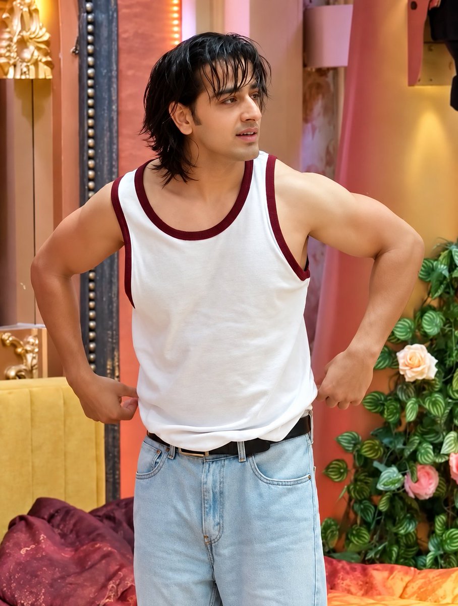 Patelsahab3zn's tweet photo. @Mr_AYAN__KHAN_7 Handsome Munda 
QAZI THE PRIDE OF BB20 https://t.co/ZDkHGCTnOT