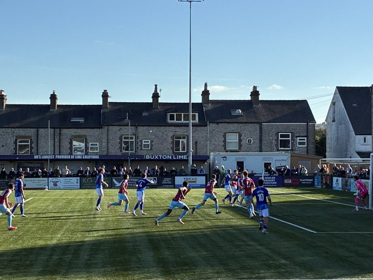 ianherbs's tweet photo. Glorious afternoon at Buxton, the highest football ground in England, with @germanocean for the FA Cup third qualifying round. @Buxton_FC 0 @SouthShieldsFC 2. Shields are a real force with the 1st Round Proper almost in sight. #facup https://t.co/iwbrs9854V