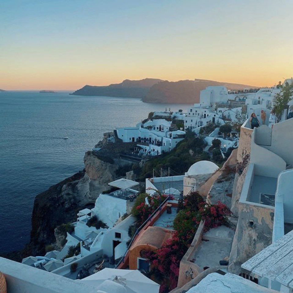 throwbackhals's tweet photo. On this day 7 years ago, October 3rd 2019, Halsey posts photos from her birthday trip to Greece. 

"thanks for the bday wishes past few days. <3 my belly doesn’t look like this anymore cause I ate so much baklava." https://t.co/pbCh0zAdED