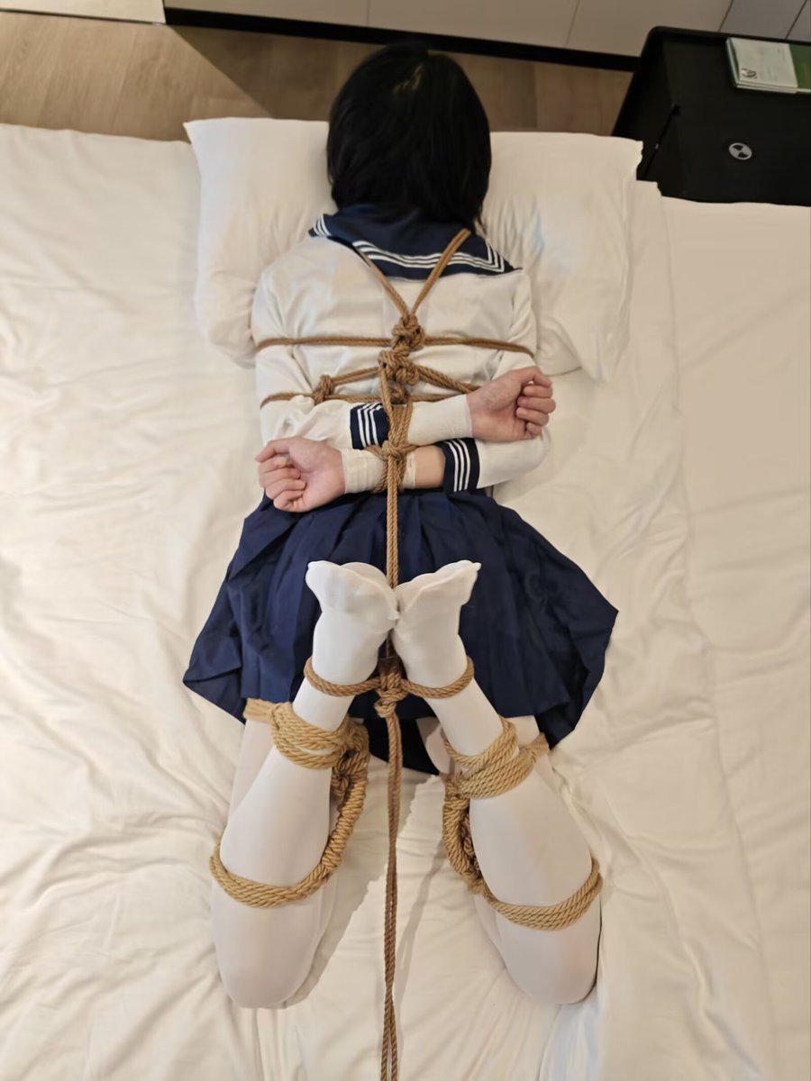 jack07619494's tweet photo. 练绳2
#绳艺 #男娘 https://t.co/VLsKT0aAAf