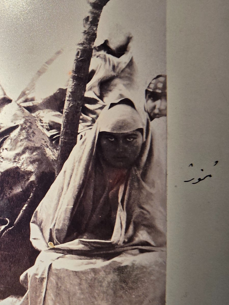 Click4eastwood's tweet photo. من وقتی یکی بهم میگه انتظار چیزی رو نداشته باش خودش اتفاق میوفته
عکس از عکسای ناصرالدین شاه https://t.co/LkAbDlVI4n