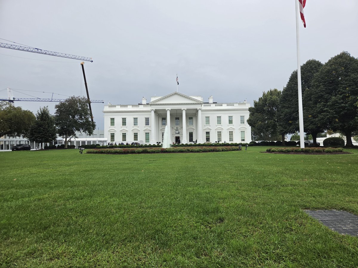 OceanRasso's tweet photo. Just got back from the White House; the ballroom construction is underway! https://t.co/REpThubktS