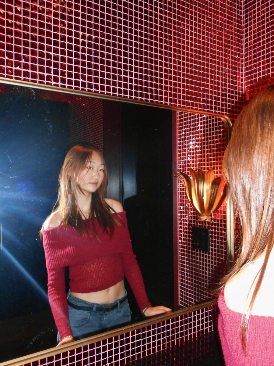 cath_zhou's tweet photo. hi i'm cat :)

i'm building Truli, backed by @speedrun!

we're building ai-native compliance for physical products, starting w/ food, bev & supplements.

before this, i did ml research in drug discovery at stanford med, published in nature at 18 & created an iron gummy supplement, which is how i ran into the problem we're solving :)

we're launching next monday (!!) and distributing a ton of snacks from brands we work with to SF offices. dm if you want some or just want to connect & chat <3