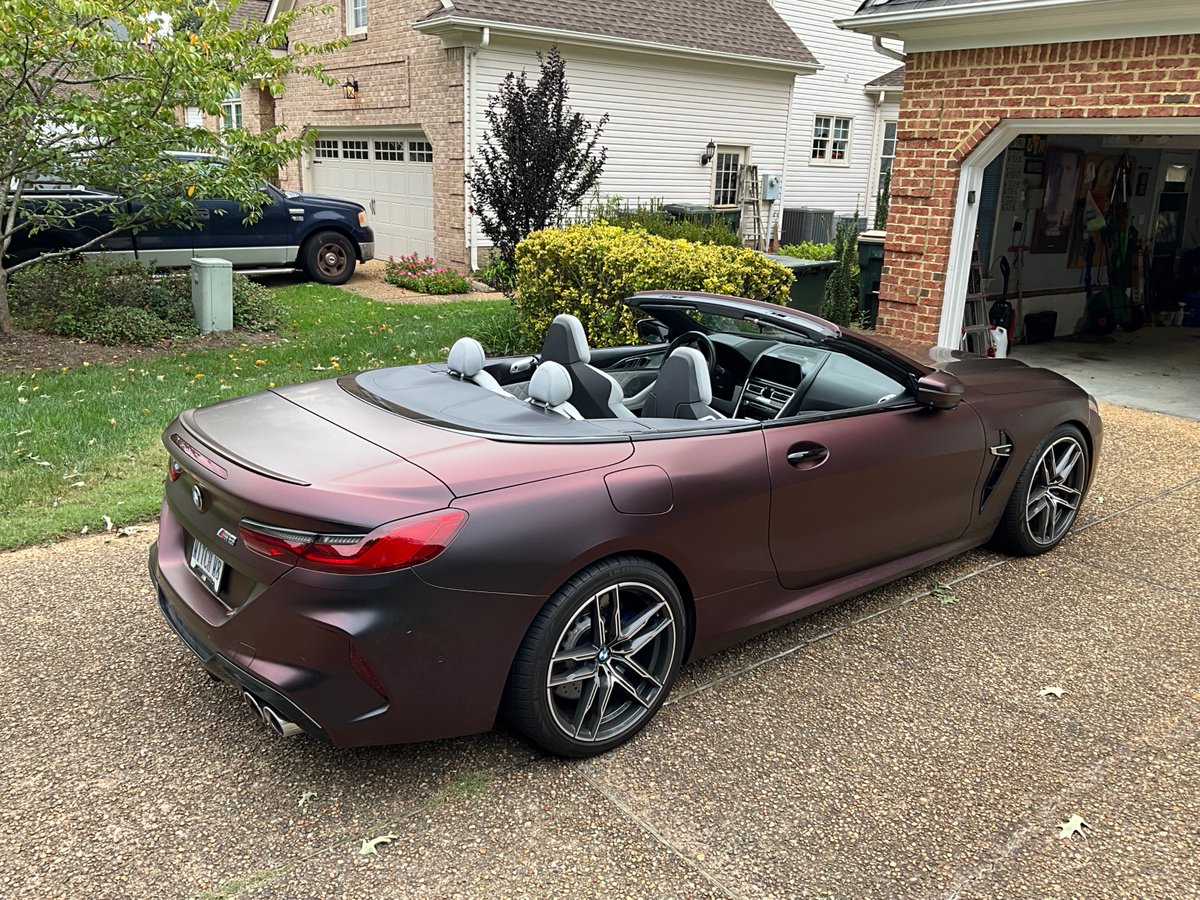 DavidMi26535266's tweet photo. @ClarksonsFarm1 The one I own a 2020 BMW M8 convertible. https://t.co/9Bsb607xLx