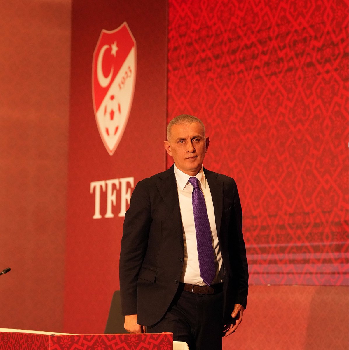 KartalRecord's tweet photo. Sıra sana geldi sanki. https://t.co/egK0Driter