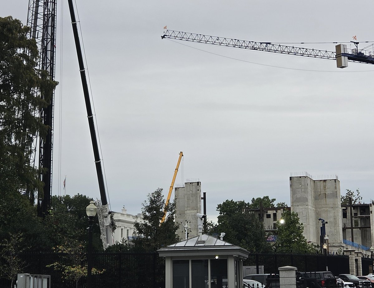 OceanRasso's tweet photo. Just got back from the White House; the ballroom construction is underway! https://t.co/REpThubktS