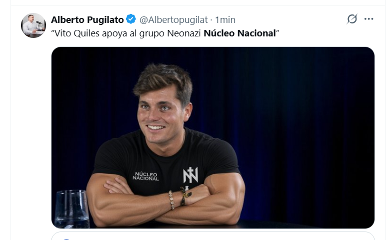 RomanCues_i0sm's tweet photo. Dos tontos muy tontos. https://t.co/6Hb2kCnCvx