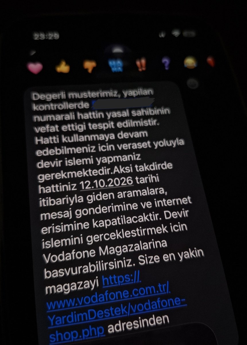 beniremm1's tweet photo. Yaşadıklarım arasında en zoru hangisi hâlâ bilmiyorum. https://t.co/jq4TN6hsz3