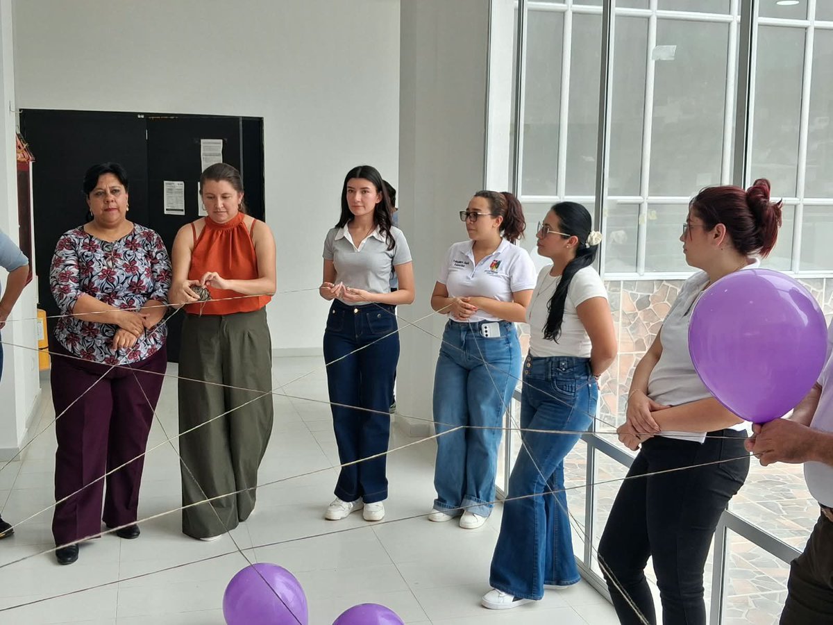SecGobCundi's tweet photo. 📍San Juan de Rioseco fue escenario del Xll Encuentro Provincial de Comisarías de Familia. Un espacio para fortalecer la articulación institucional, compartir experiencias y seguir trabajando por la protección integral de las familias y comunidades de Cundinamarca. https://t.co/R5urvgICW7