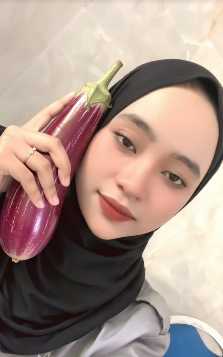 NengSya581's tweet photo. Nyammm... https://t.co/SjFtq4MzmP