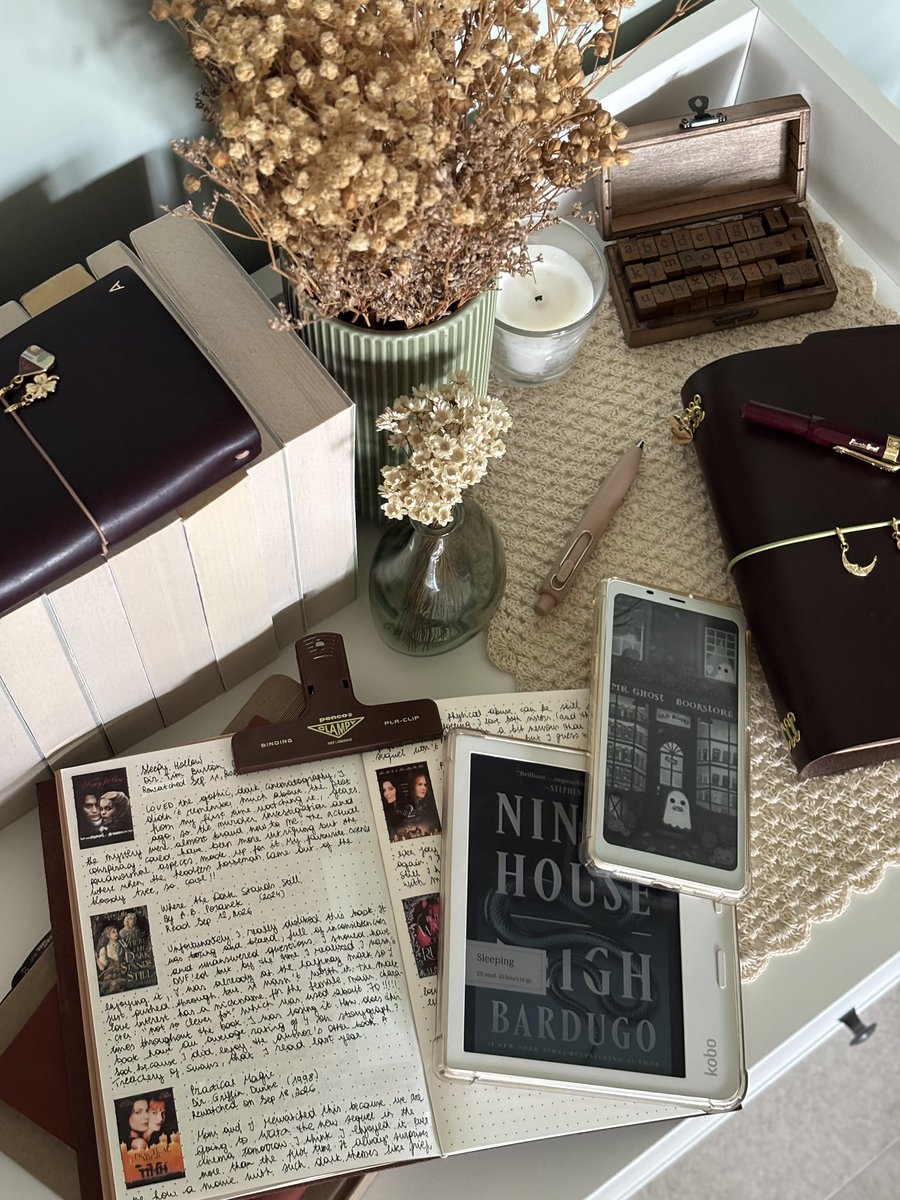 musedecay's tweet photo. i’m afraid journaling is taking over my life https://t.co/SAtQ20BXrC
