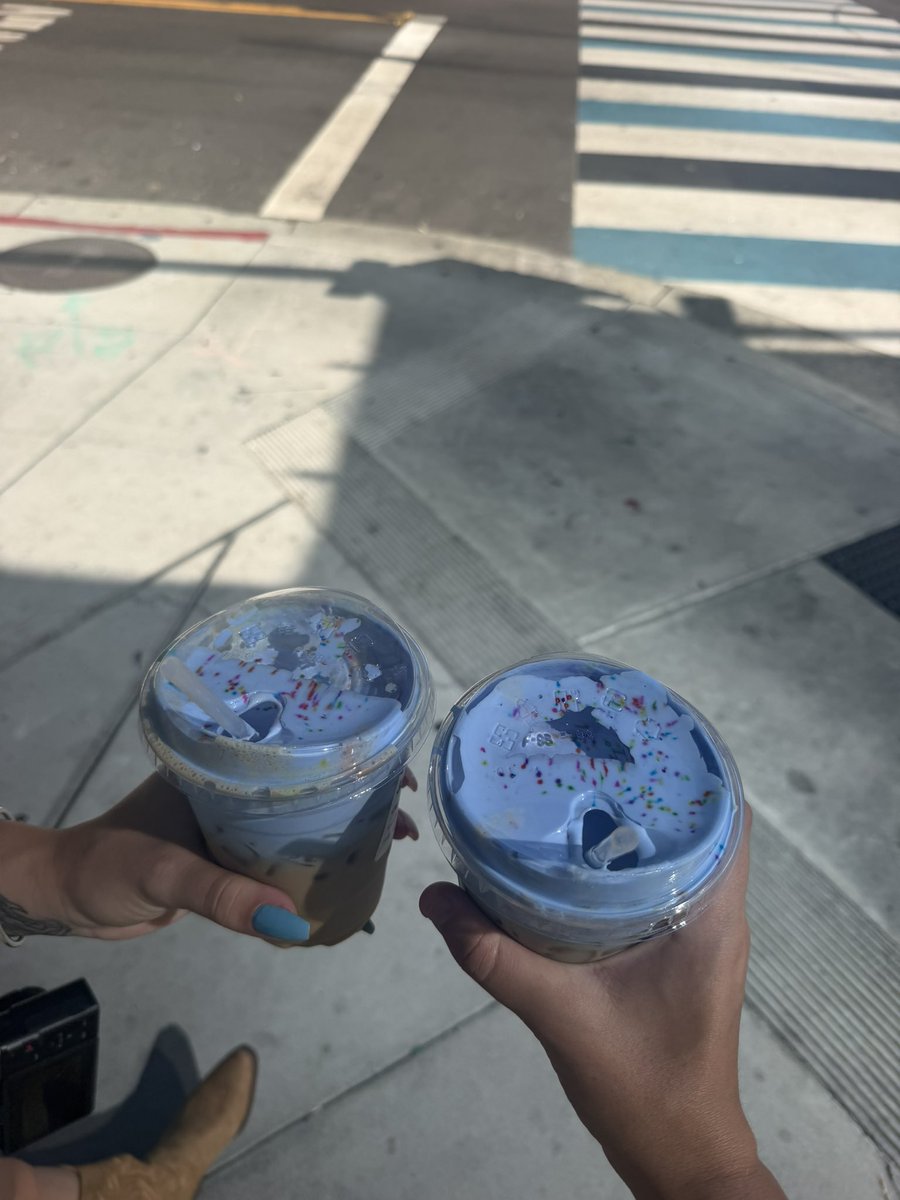 celekibble's tweet photo. oomf &amp; i's first time in sj!! cannot believe im gonna be at sap center tn ill cry fr fr https://t.co/QNzcCuDkNr