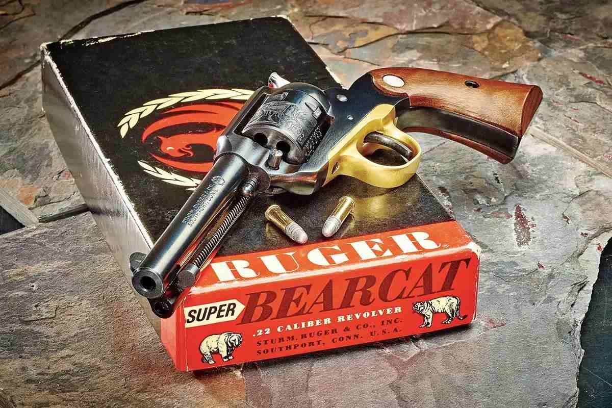 HandgunsMag tweet picture