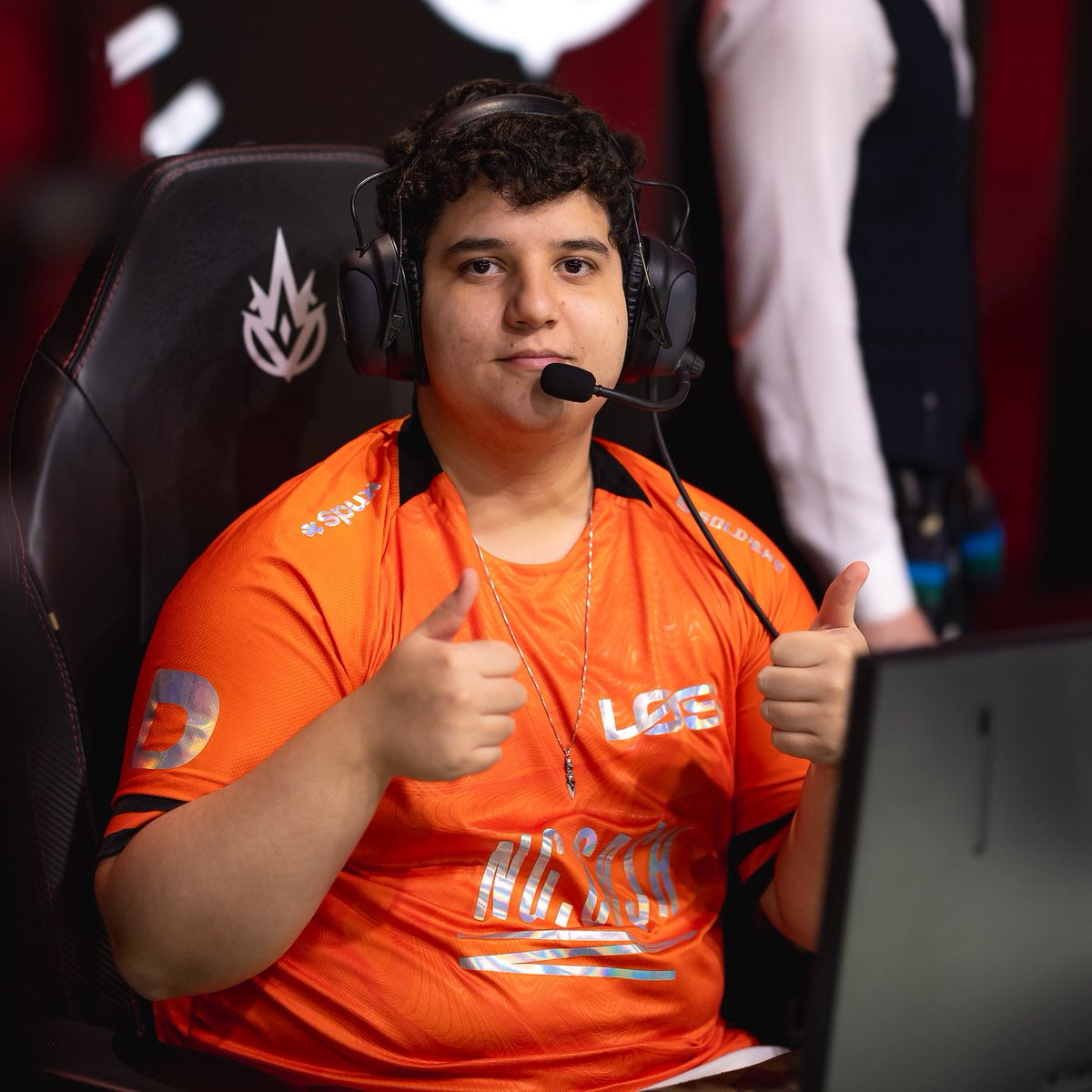 ilhadaslendas's tweet photo. Mais uma vez! A final do CBLOL será entre LOS x FURIA https://t.co/Jbgr8sMR5s