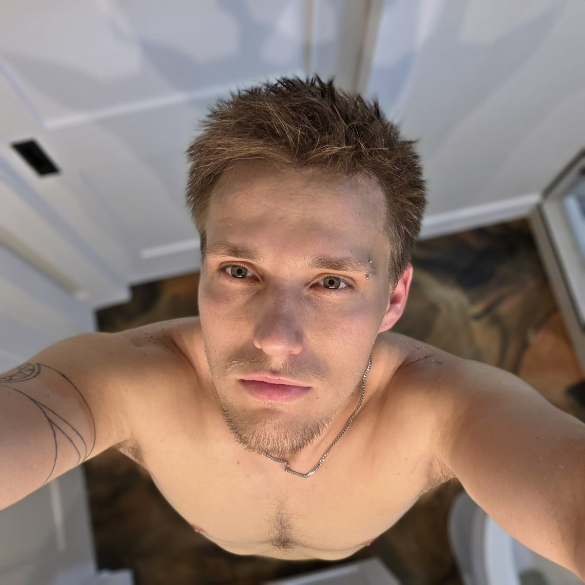 jaxafterdarkk's tweet photo. I was going for innocent… did I pull it off? 😈 https://t.co/xbzdgwMJm7