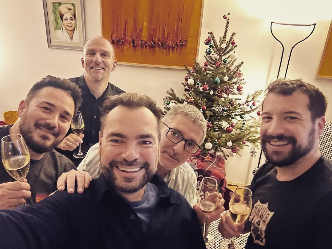 macu407's tweet photo. Christmas is almost here. https://t.co/oG03KvURB3